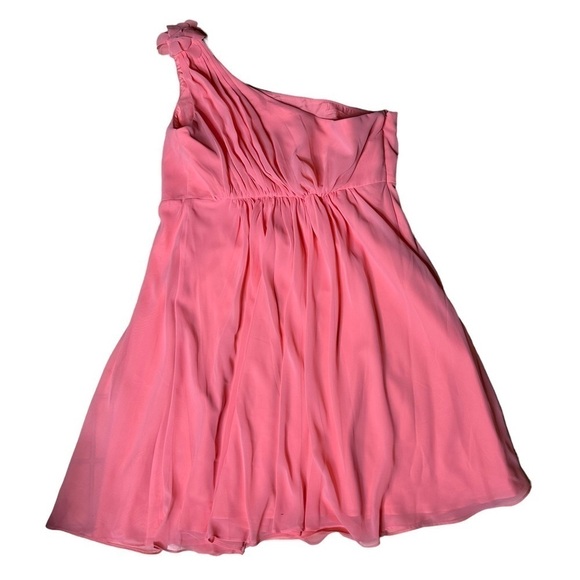 NWT David’s Bridal One Chiffon Shoulder Bridesmaid Dress With Petal. Siz… - Picture 3 of 7